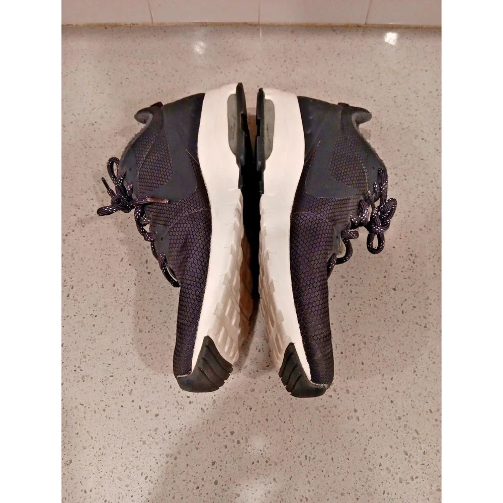Nike Air Max Turbulence Athletic Running Shoes 827177–001 Mens Size 12